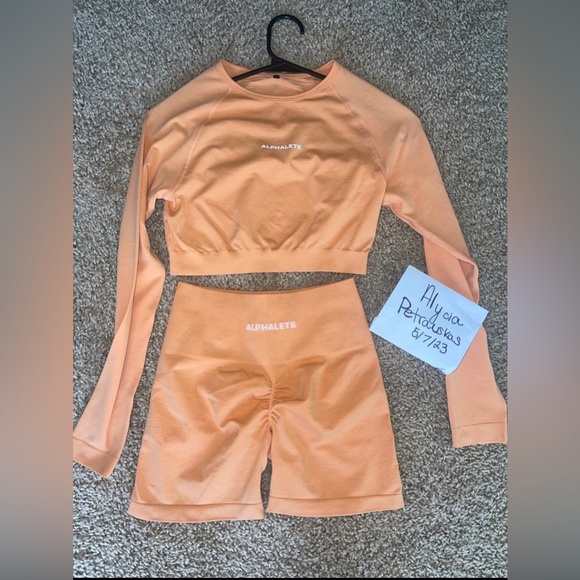 Alphalete Pants - Cheeky Coral Amplify Set